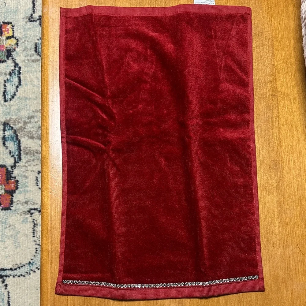Elegant Burgundy Turkish Cotton Towel Set with Rhinestone Trim NWOT